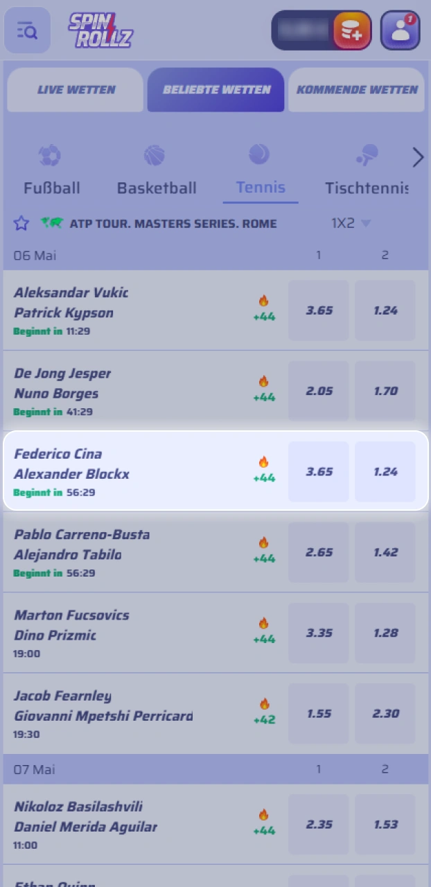Navigiere zum Bereich Sportwetten und wähle Tennis aus der Liste bei Spinrollz aus. Suche dir ein Turnier oder ein aktuelles Tennis-Match im Angebot von Spinrollz aus.